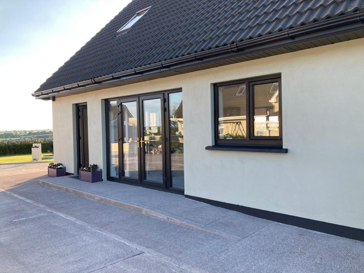 The Grasslands Holiday Home, Cork Zewnętrze zdjęcie